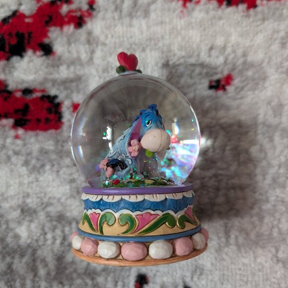 Disney Traditions Eeyore snow globe - Picture 1 of 6